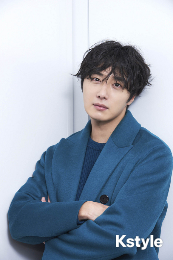 2019-1-9-jung-il-woo-in-kstyle-magazine.-1