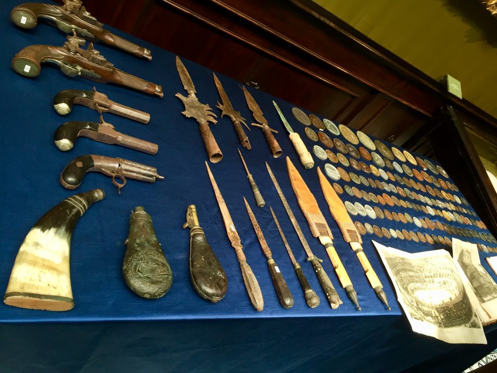 Collezione di armi al Museo Filangieri